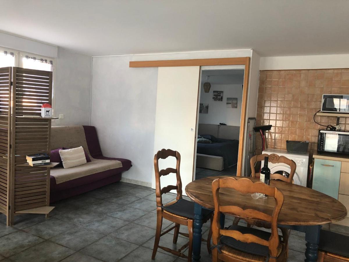 Appartement Lumineux Et Spacieux Elne Exterior photo